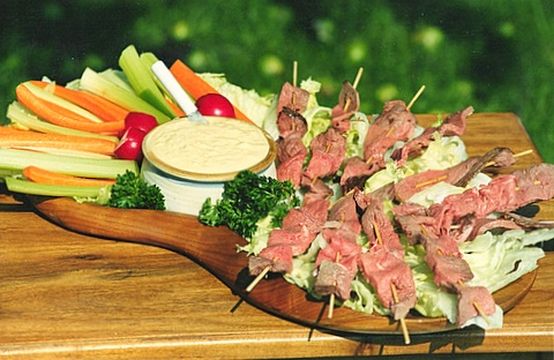 Bison Steak Slices With Seasoned Dip